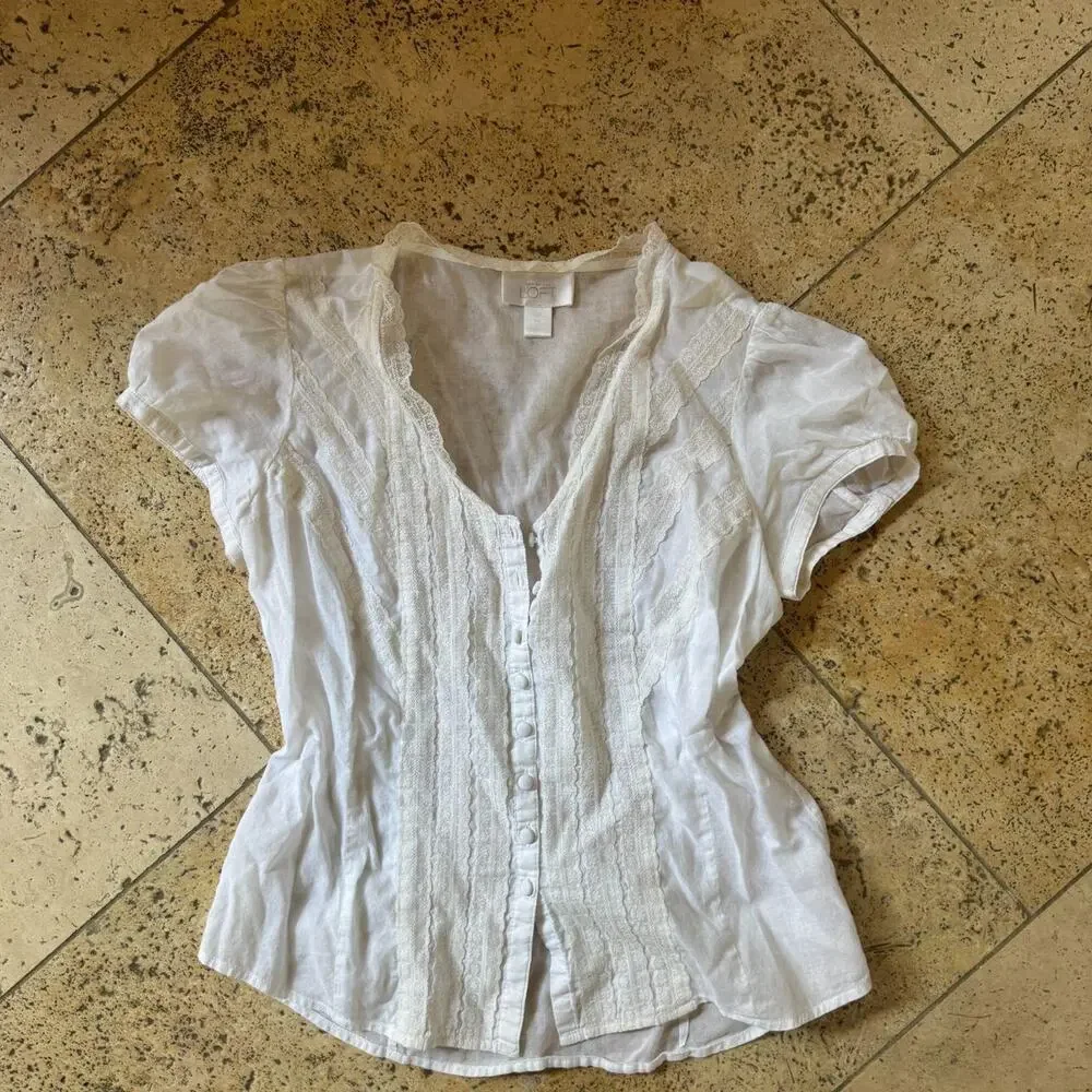 Ann Taylor LOFT White Lace Puff Sleeve Babydoll Blouse